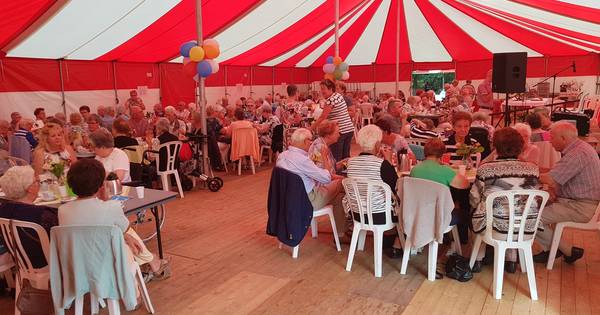 150 ouderen er even lekker uit tijdens zesde Seniorendag in Nuland
