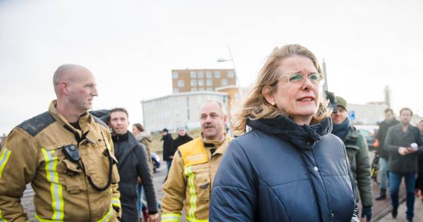 Den Haag Zoekt Een Vlotte Burgemeester Die Problemen Niet