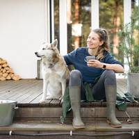 Zó verwijder je het beste groene aanslag van je terras