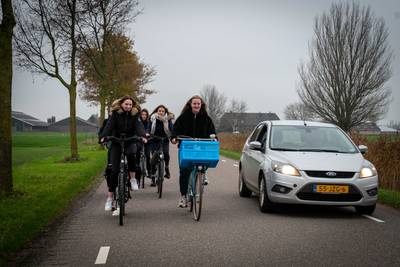 Auto op fietsroute moet zeldzamer worden
