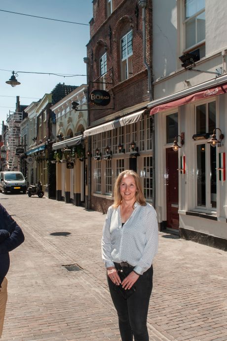 Korte Putstraat door coronasluiting in nood over huren: ‘Het kan ons naar schatting anderhalf miljoen schelen’
