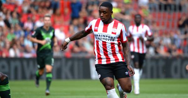 Steven Bergwijn Serieus In Beeld Bij Sevilla Dat Nog Wel Over De Brug Moet Komen Psv Ed Nl