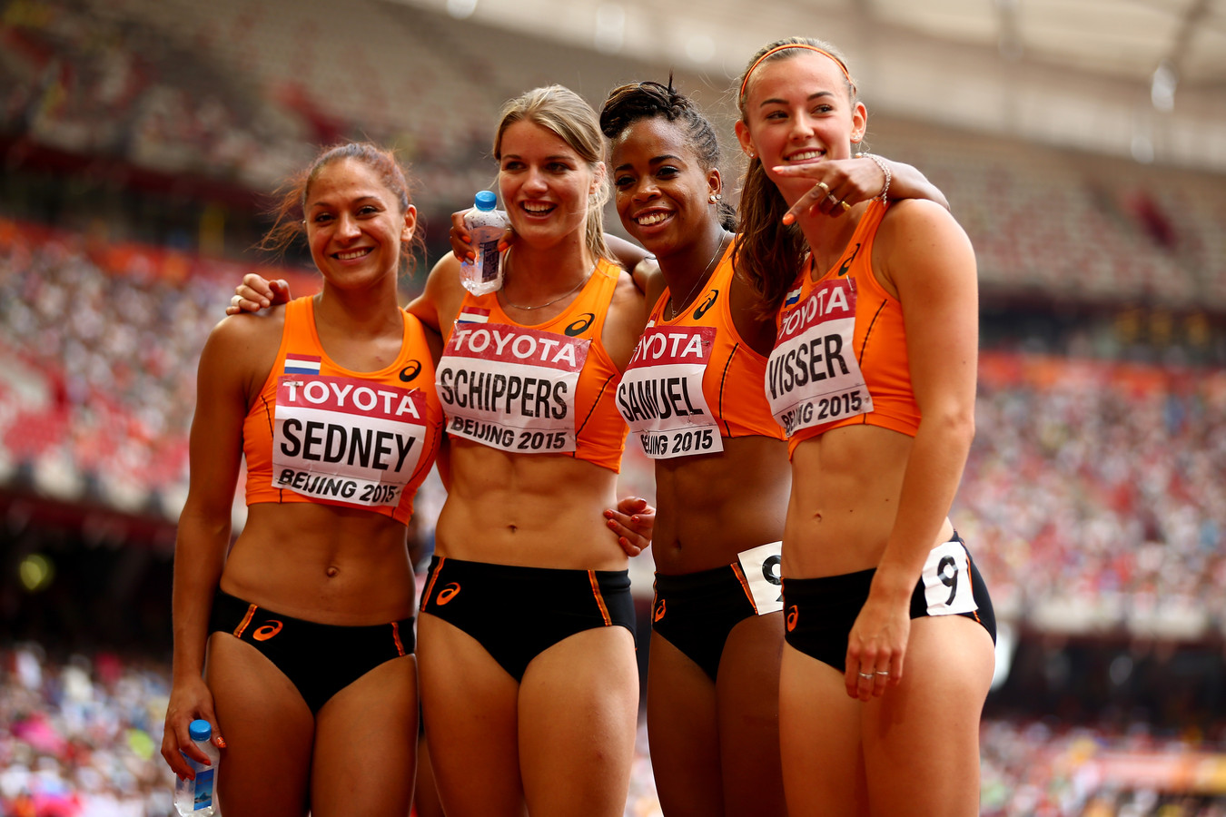 Dafne Schippers met hoofdpijn naar derde finale | Foto | ed.nl