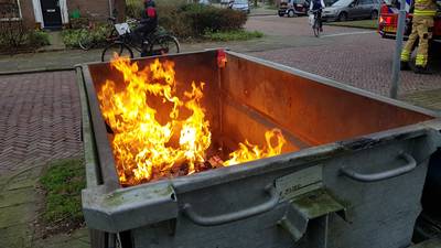 Brand in papiercontainer Wageningen