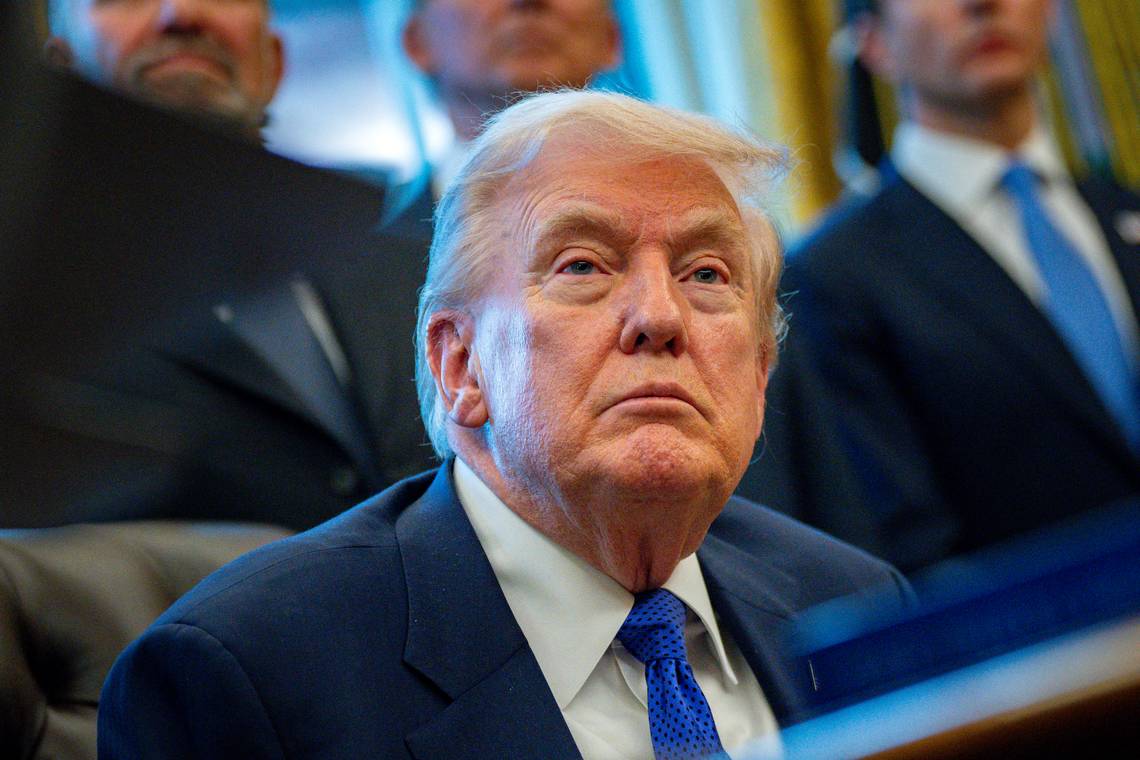 Trump wil dat Republikeinen ‘verkiezingen overnemen in minstens 15 plaatsen’ in VS