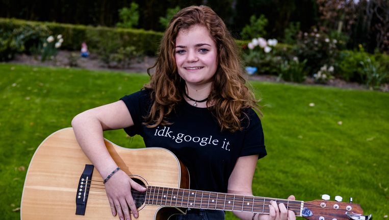 Melanie (17) zingt over 'sneeuwvlokjes' tijdens aanslag Zaventem ...