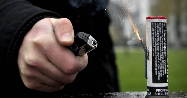 Jongen 12 Verliest Deel Hand Door Vuurwerk Binnenland Gelderlander Nl