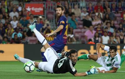 FC Barcelona opent seizoen met zege op Real Betis