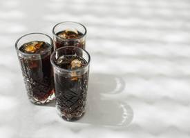 Hoe ongezond is het om elke dag cola (zero) te drinken en waarom? 