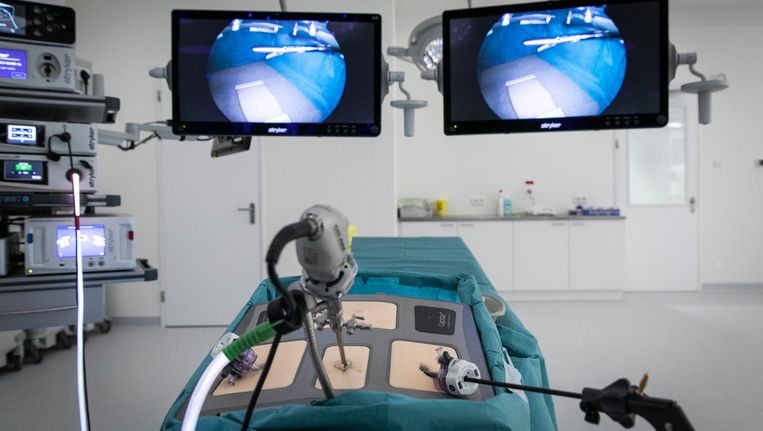 Virtuele Patient Onder Het Mes In Nieuwe Techkliniek Het Parool