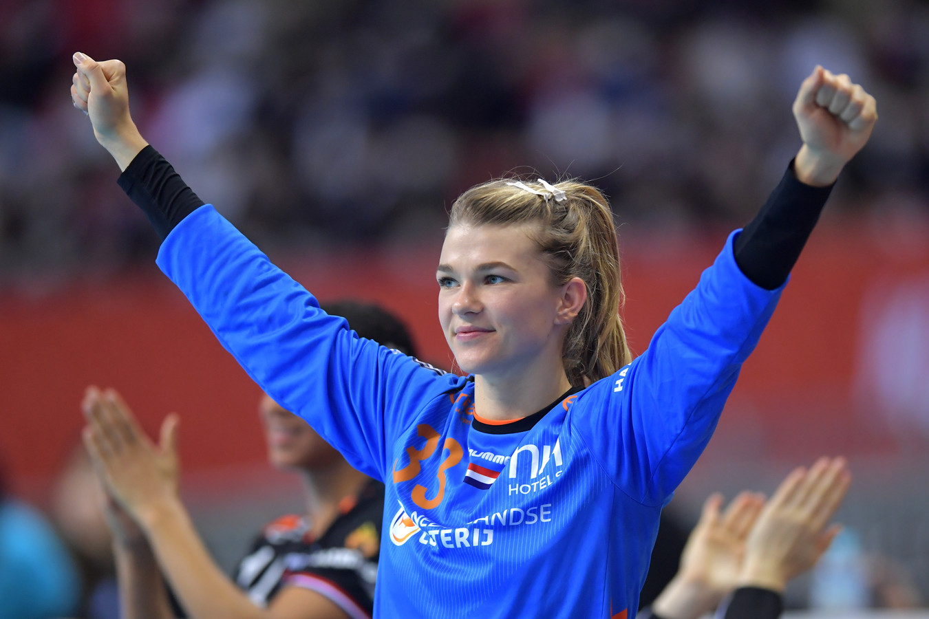 Handbalster Tess Wester ten huwelijk gevraagd: ‘I said yes!’ | Foto | AD.nl