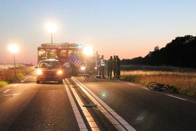 Fietser zwaargewond bij aanrijding op N57 Ellemeet