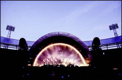 De geschiedenis van een poppaleis waar geen verzoek te gek was