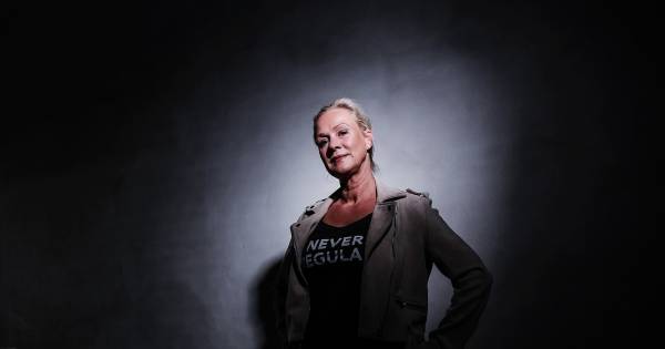 'Erken en onderzoek leed door gedwongen adopties'