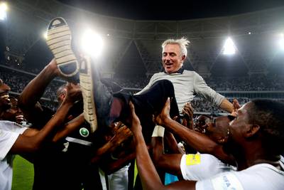 Van Marwijk weg bij Saudi-Arabië, bond benoemt Bauza