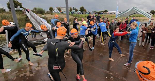 KWF-zwemtocht in Lithse Ham ziet deelname al verdubbelen