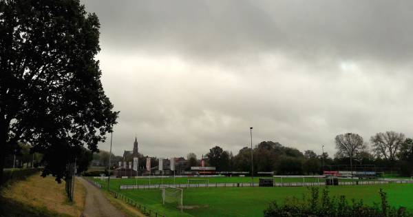 Miljoenen voor toerisme langs de Maas verdampen; Rijk ziet af van waterverlaging rond Alem - BD.nl