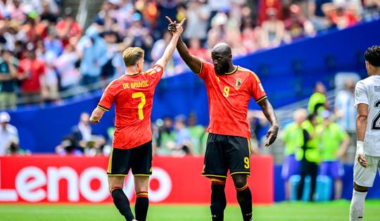 ‘Lukaku, jij ouwe Duivel’: de internationale pers ziet hoe Lukaku de Rode Duivels redt na een zwakke eerste helft tegen Egypte