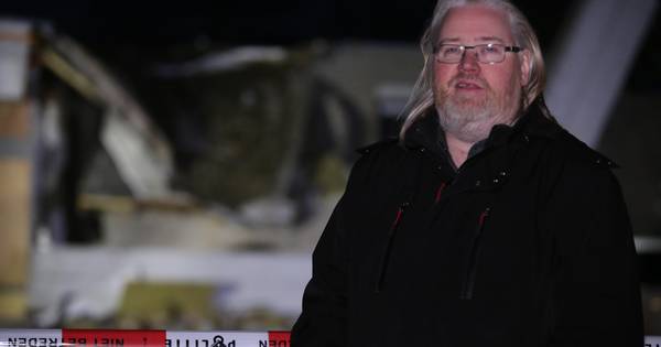Krantenmakers in Vinkel opgeschrikt door plofkraak: 'Het geld vloog door de lucht' - BD.nl