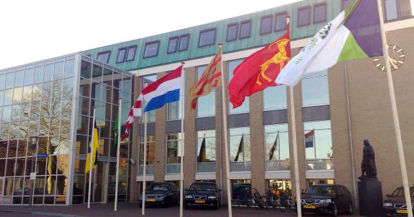 ‘Alle ambtenaren Cuijk, Grave en Mill onder één dak’
