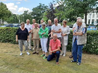 Edenaren brengen ouderen met eigen auto naar dokter: ‘Dit lijkt me leuk, maar ook heel zinvol’