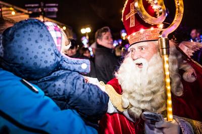Vertrek Sinterklaas uit Driel live te volgen
