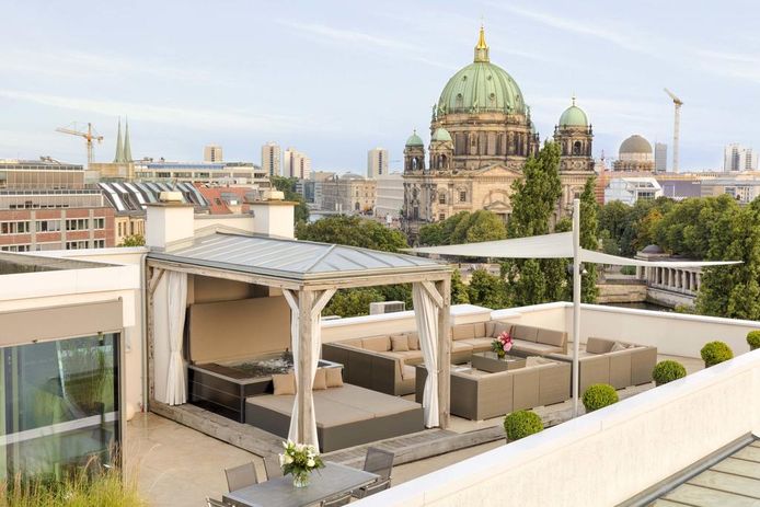 Ongebruikt Prachtig penthouse in Berlijn met jacuzzi op het dakterras | Wonen VP-39