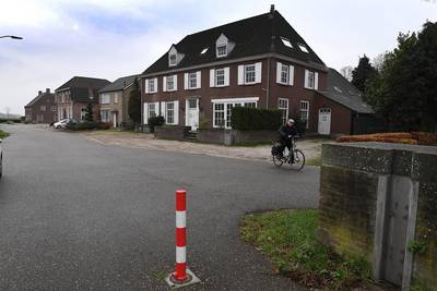 Geschreeuw, branden, ratten en een dode man:
Maashotel dicht na jaren vol overlast