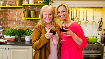183. Hartige en zoete aperitiefhapjes (Laura Lynn)