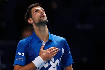 Djokovic maîtrise facilement Schwartzman pour son entrée en lice au Masters de Londres