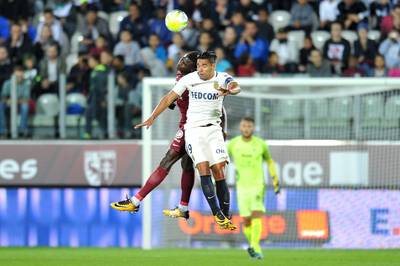 Falcao helpt Monaco aan vijftiende competitiezege op rij