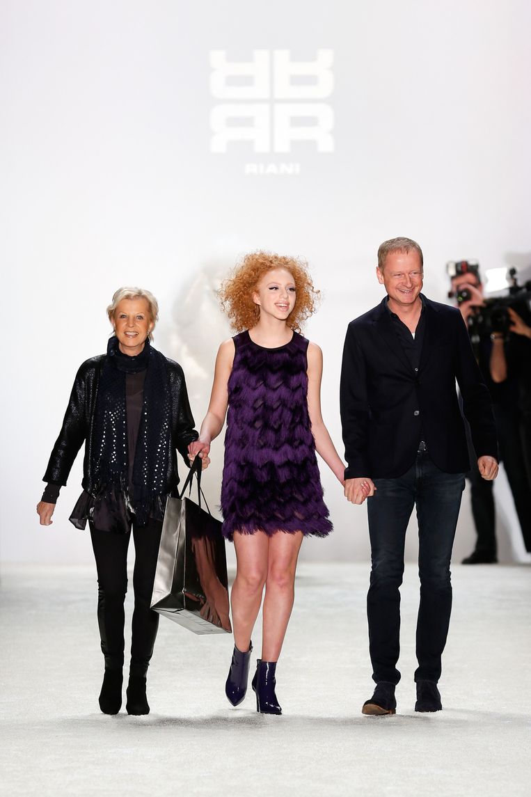 Welke Dochter Van Gewezen Tennistopper Maakt Hier Haar Debuut Op De Catwalk Time Out Sport Hln