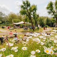 Zó kun je met korting naar de Zomerweek 2025