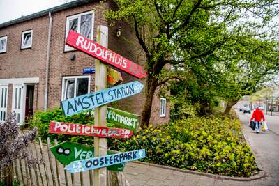 Linkse activisten verdrijven extreemrechts in Amsterdam