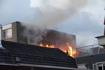 Uitslaande brand in woning in centrum Barneveld