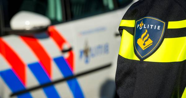 Politie maakt einde aan relationele vechtpartij in Almelo.
