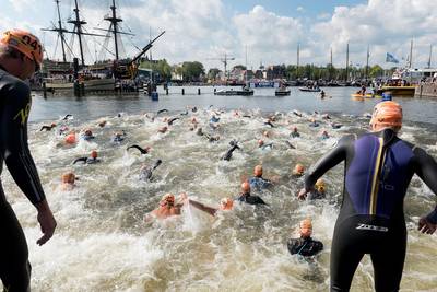 Amsterdamse City Swim afgelast door poepbacterie