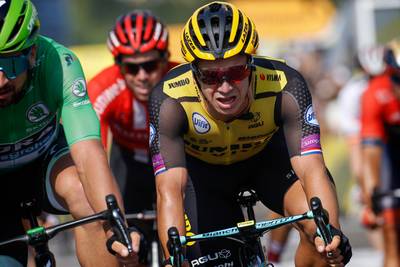 Groenewegen ingesloten: ‘Wilde wachten, maar we gingen te vroeg aan’