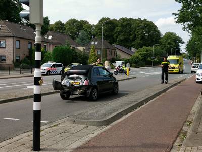 Eén gewonde na kop-staartbotsing in Ede