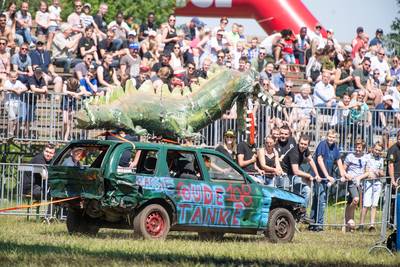 Pinksterfeesten Beckum toch afgelast: ‘Beter om de hoop te laten varen’