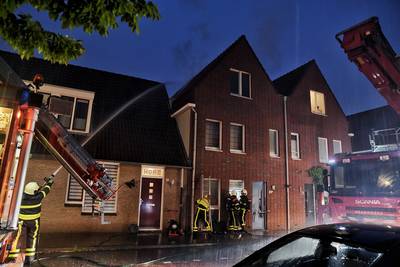 Onweer en bliksem zorgen voor problemen in het hele land