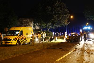 Twee gewonden bij ernstig eenzijdig ongeluk in Sint Hubert