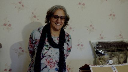 6. Bindi