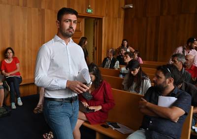 Rechtse activisten veroordeeld tot zes maanden cel voor blokkeren migranten