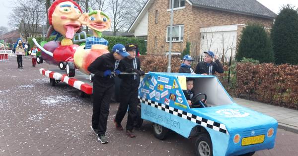 Kaaiengat en de bonte optocht
