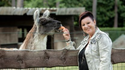 F C De Kampioenen Actrice Loes Van Den Heuvel 62 Denkt Nog Niet Aan Stoppen Laat Mensen Toch Zelf Kiezen Wanneer Ze Met Pensioen Willen Showbizz Hln Be