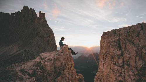 Travelbloggers in lockdown: “Zodra het weer kan, spring ik in een vliegtuig”