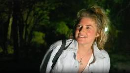 Arme Charlotte! Is dit de saaiste date ooit?
