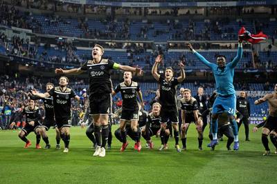 Foto's: Ajax viert uitzinnig feest in Madrid