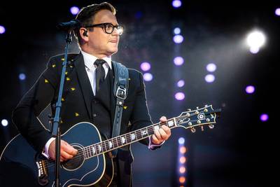 Guus op het strafbankje en Holly laat Soy niet meer los